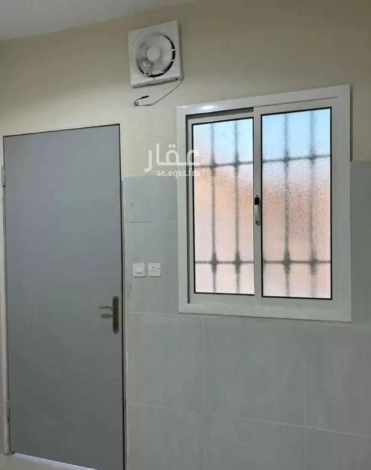 استراحة للبيع في شارع اسماعيل القالي, حي المصفاة, مدينة الرياض, منطقة الرياض صورة 3