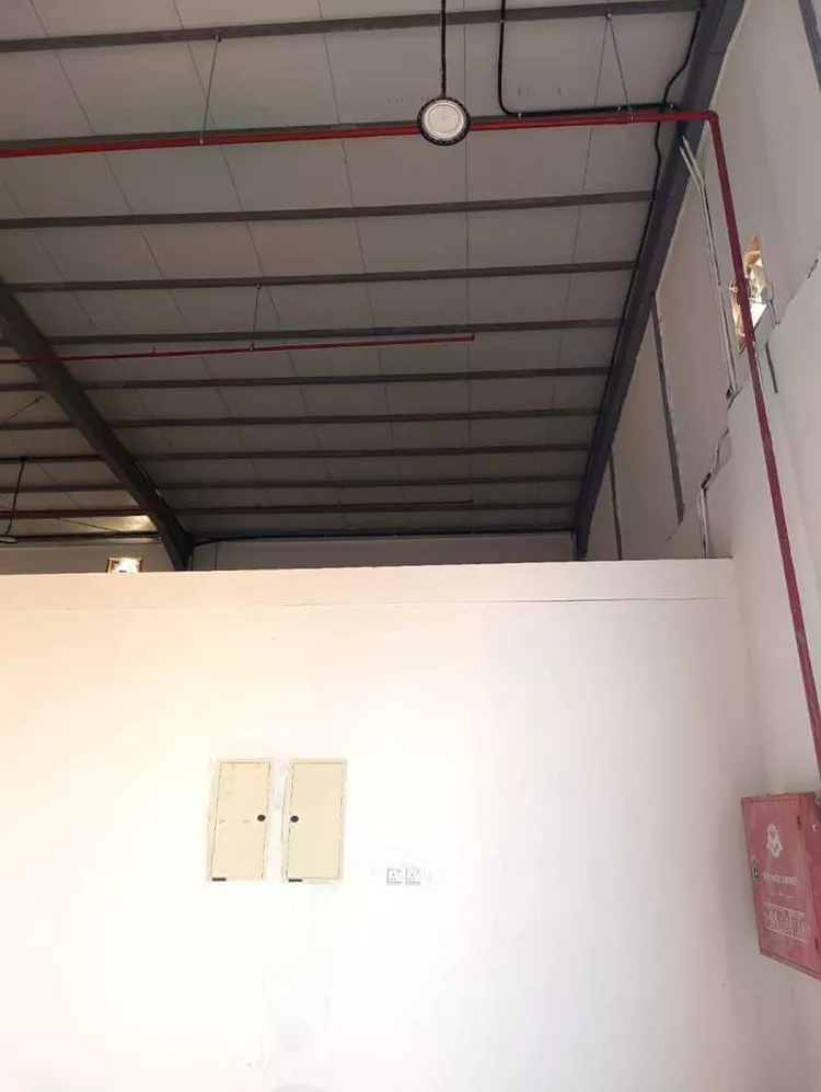 Workshop for rent in Medina Warqan صورة 2