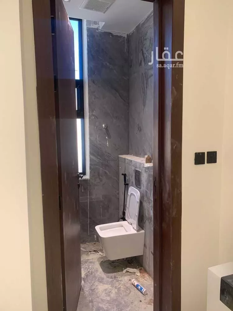 Floor for Sale in Riyadh Dhahrat Al Badi'ah 6