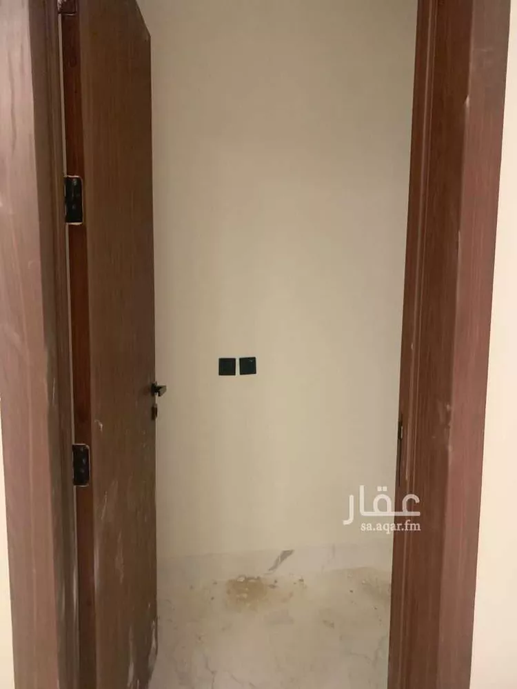 دور للبيع في شارع البرد العليا, حي ظهرة البديعة, مدينة الرياض, منطقة الرياض 7