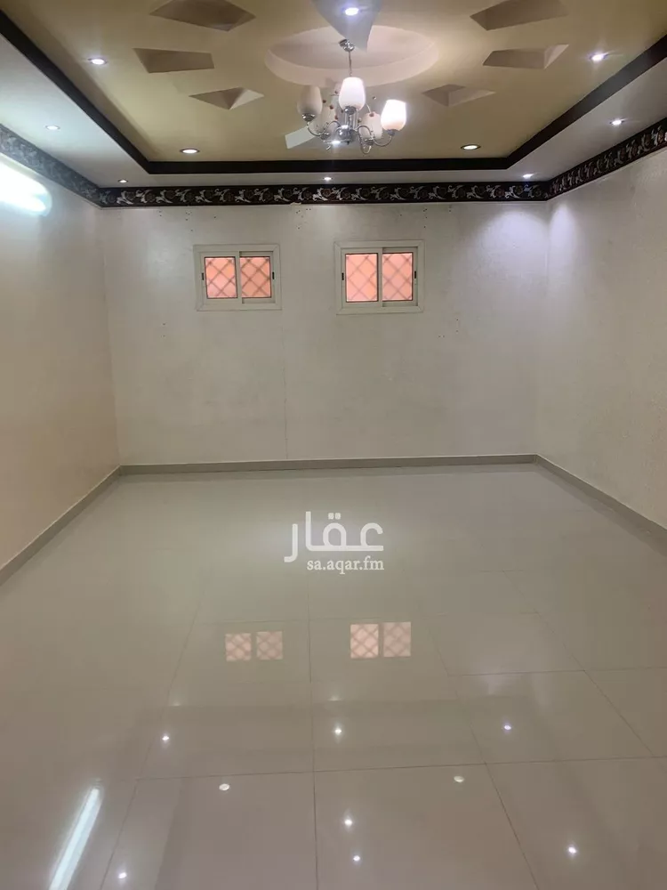فيلا للبيع في شارع الليث, حي ظهرة لبن, مدينة الرياض, منطقة الرياض صورة 5