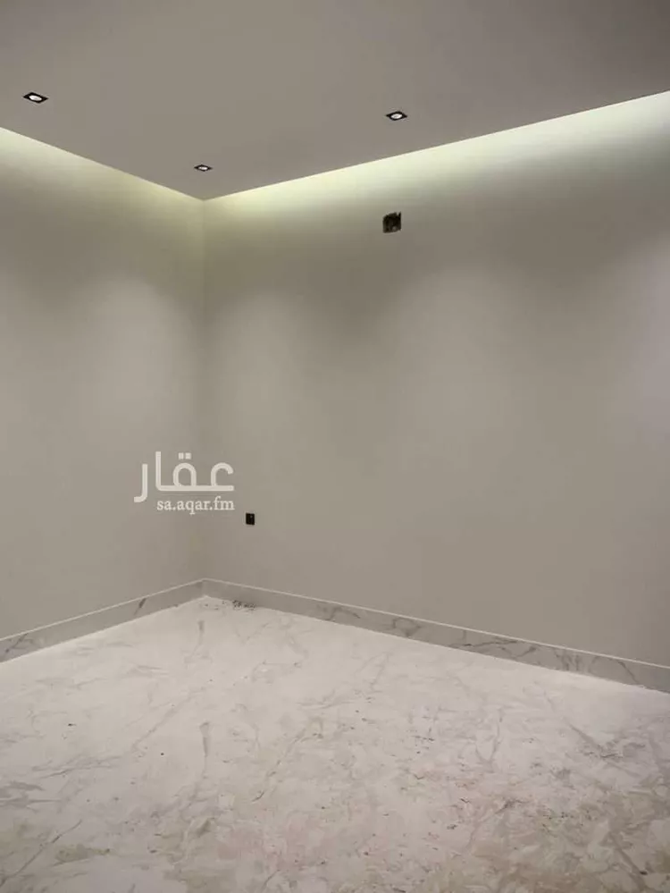 دور للبيع في شارع البرد العليا, حي ظهرة البديعة, مدينة الرياض, منطقة الرياض 15