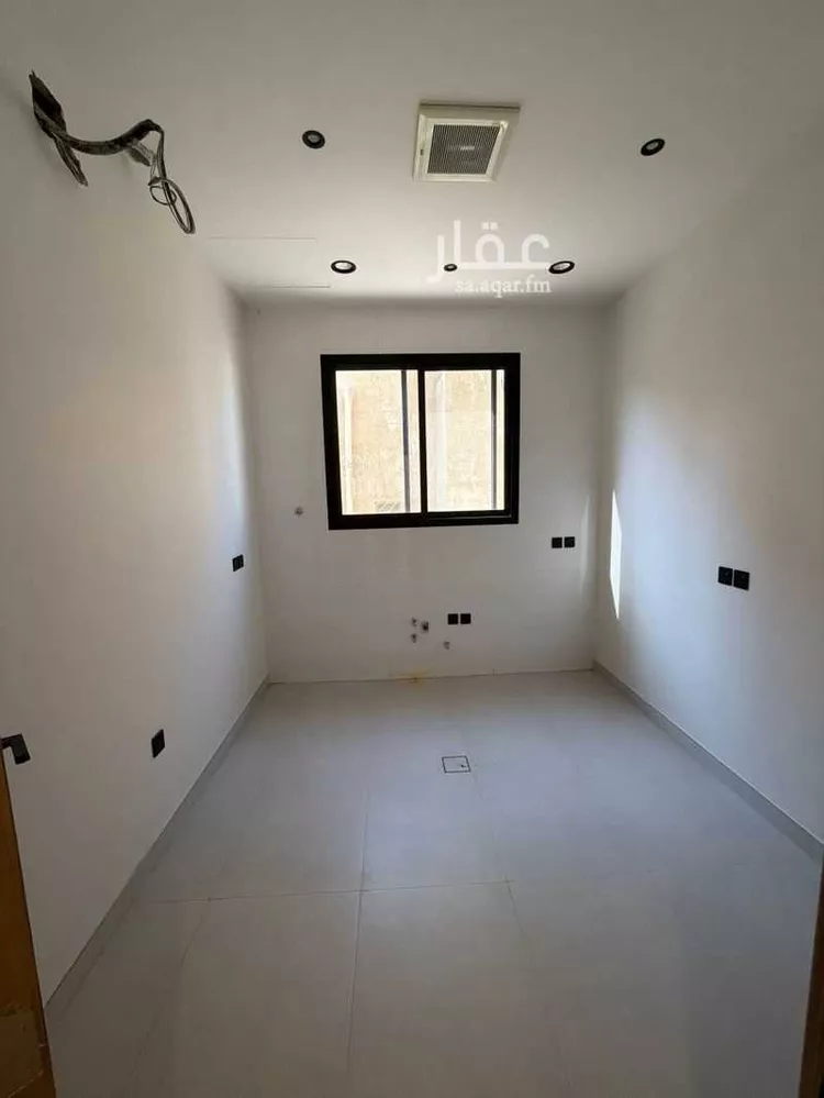 دور للبيع في شارع ابن أم قاسم, حي الروابي, مدينة الرياض, منطقة الرياض 8