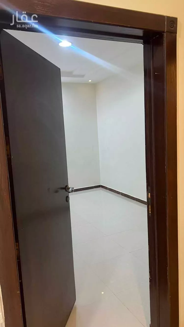 شقة للإيجار في شارع عنيزة, حي ظهرة لبن, مدينة الرياض, منطقة الرياض صورة 2