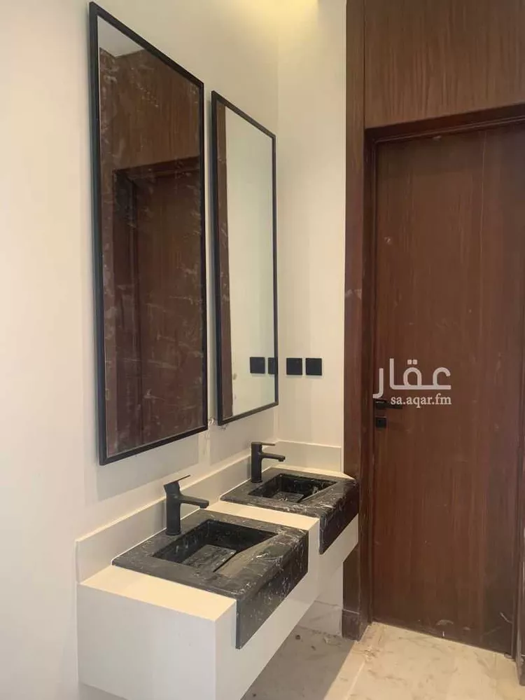 دور للبيع في شارع البرد العليا, حي ظهرة البديعة, مدينة الرياض, منطقة الرياض 12