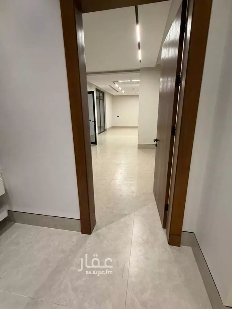 فيلا للبيع في شارع محمود الطرازي, حي النرجس, مدينة الرياض, منطقة الرياض 14
