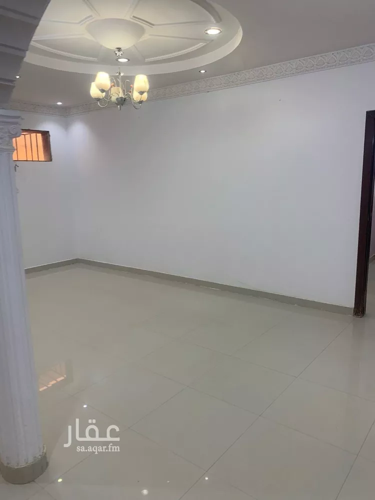 فيلا للبيع في شارع الليث, حي ظهرة لبن, مدينة الرياض, منطقة الرياض صورة 3