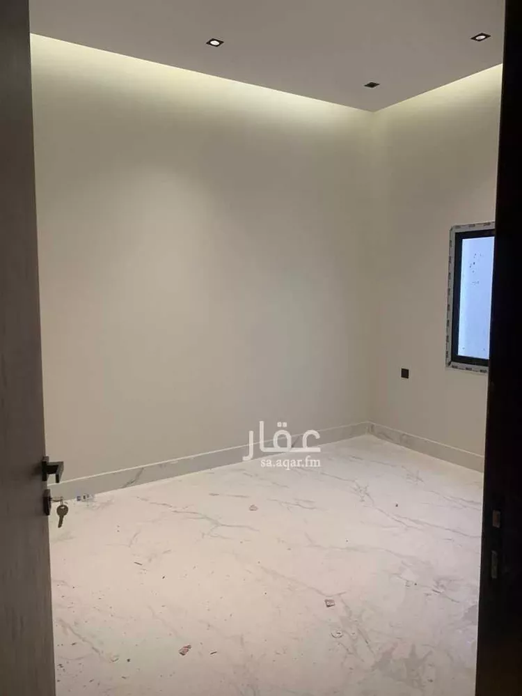 Floor for Sale in Riyadh Dhahrat Al Badi'ah 11