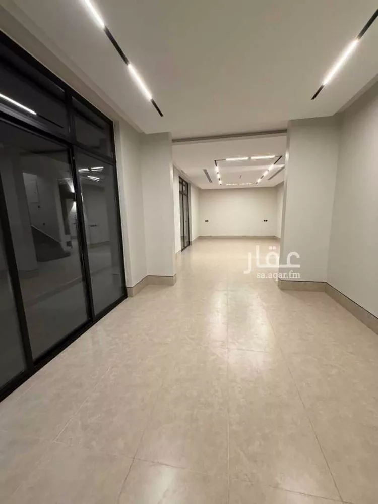 فيلا للبيع في شارع محمود الطرازي, حي النرجس, مدينة الرياض, منطقة الرياض 9