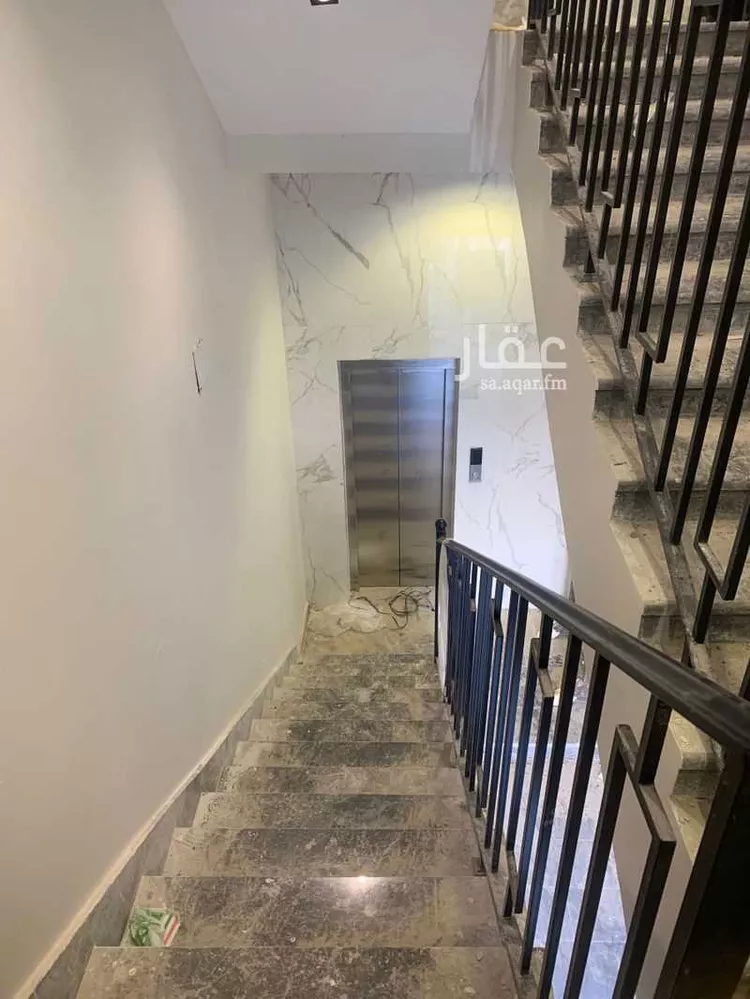 دور للبيع في شارع البرد العليا, حي ظهرة البديعة, مدينة الرياض, منطقة الرياض