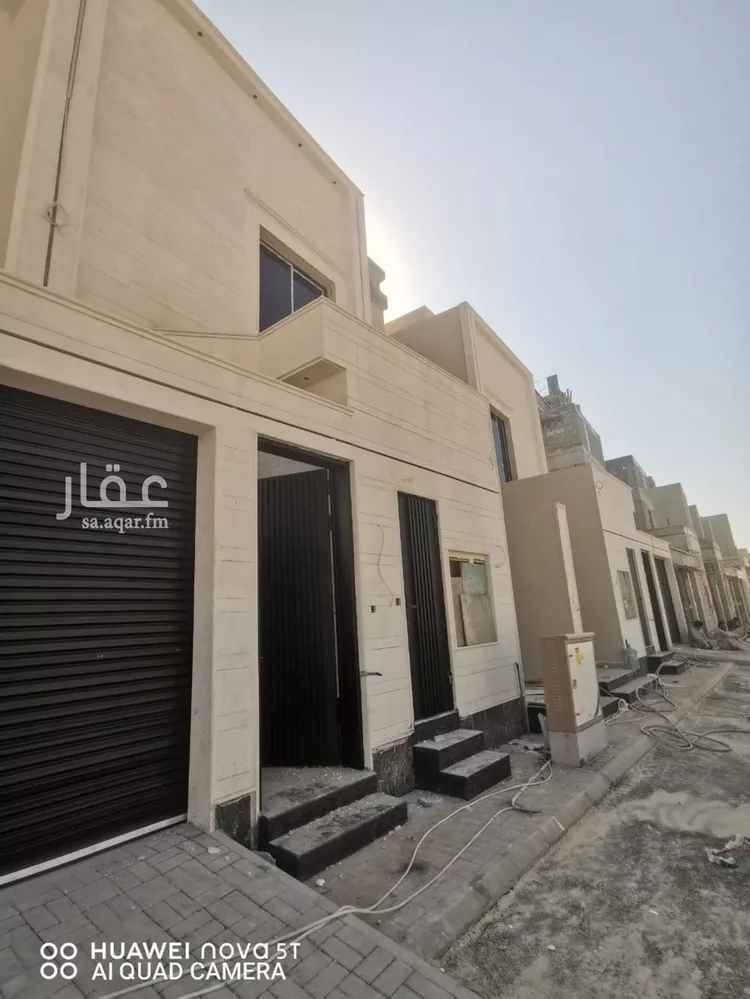 دور للبيع في شارع ابن عيسى الجباني, حي المرجان, مدينة الرياض, منطقة الرياض صورة 4