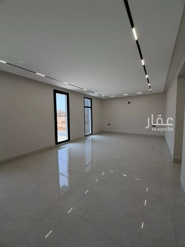 فيلا للبيع في شارع السلطان قابوس بن سعيد, حي المعيزيلة, مدينة الرياض, منطقة الرياض 14