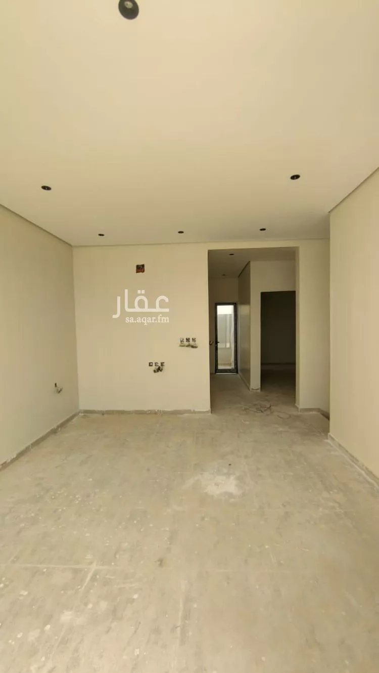 فيلا للبيع في شارع حجاج بن أرطأة, حي الرمال, مدينة الرياض, منطقة الرياض 7