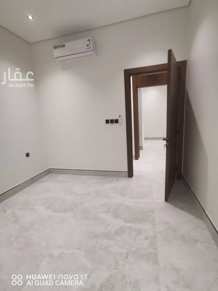 دور للبيع في شارع خريص, حي الندوة, مدينة الرياض, منطقة الرياض 9