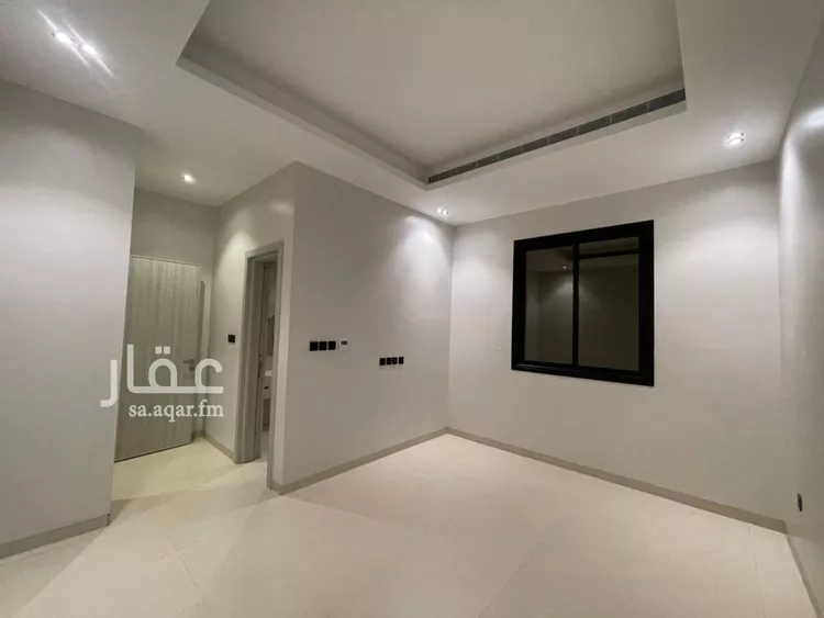Floor for Sale in Riyadh Al Yarmouk 8