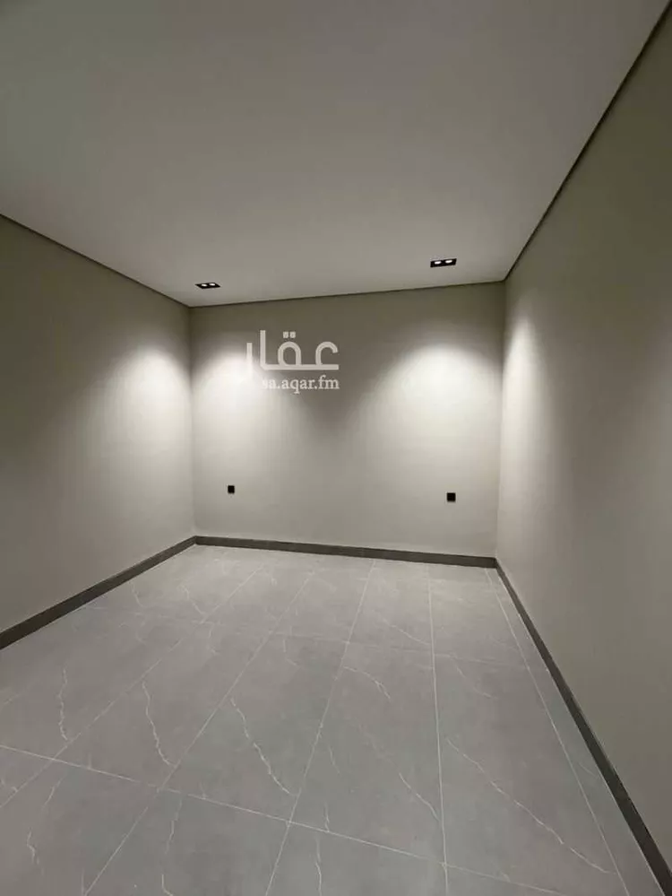 دور للبيع في شارع القصار, حي إشبيلية, مدينة الرياض, منطقة الرياض صورة 5