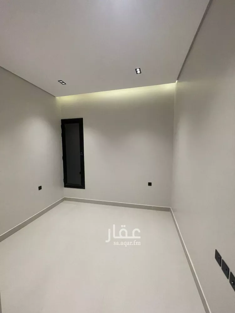 فيلا للبيع في شارع عيسى ابن سلمان خليفه, حي المعيزيلة, مدينة الرياض, منطقة الرياض 21