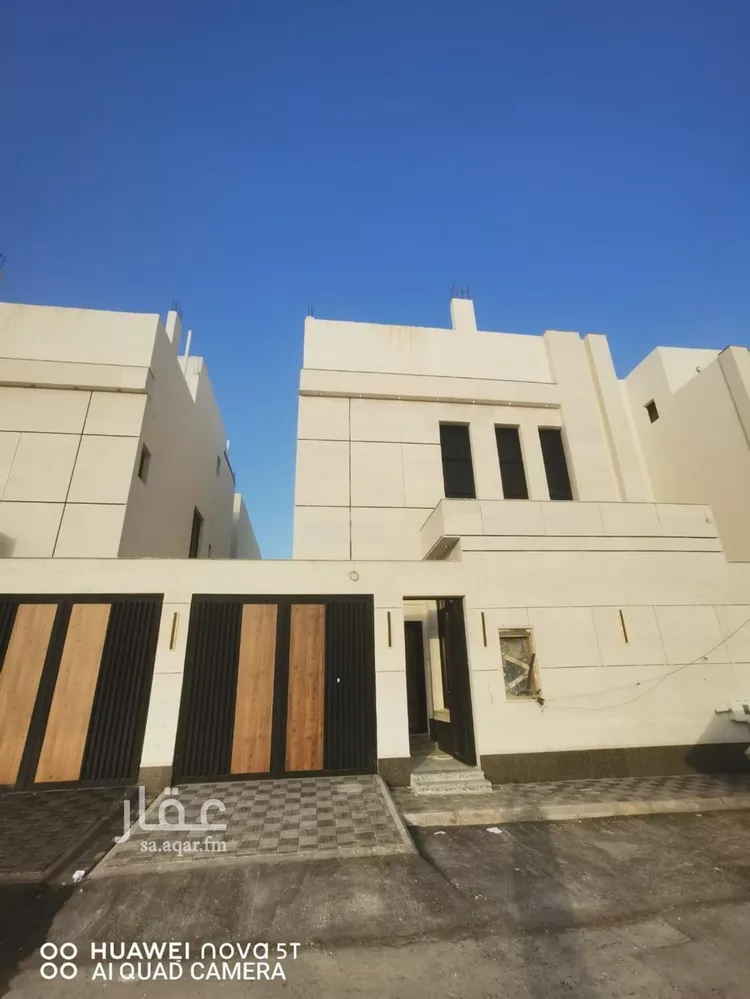 فيلا للبيع في شارع المبرد, حي المعيزيلة, مدينة الرياض, منطقة الرياض