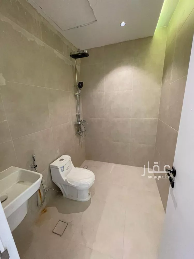 شقة للبيع في شارع علي بن زياد العبسي, حي الرمال, مدينة الرياض, منطقة الرياض 10