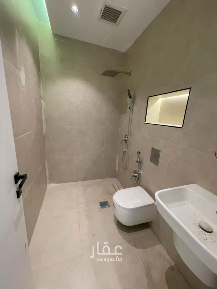شقة للبيع في شارع علي بن زياد العبسي, حي الرمال, مدينة الرياض, منطقة الرياض 11