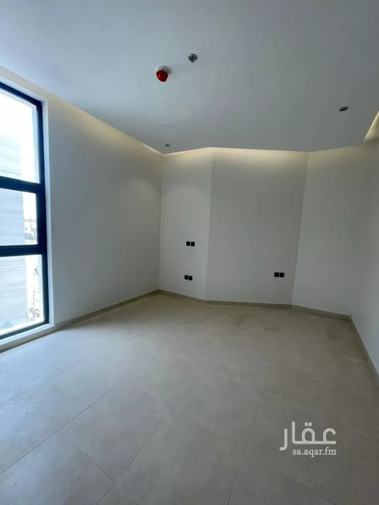 شقة للبيع في شارع علي بن زياد العبسي, حي الرمال, مدينة الرياض, منطقة الرياض صورة 2