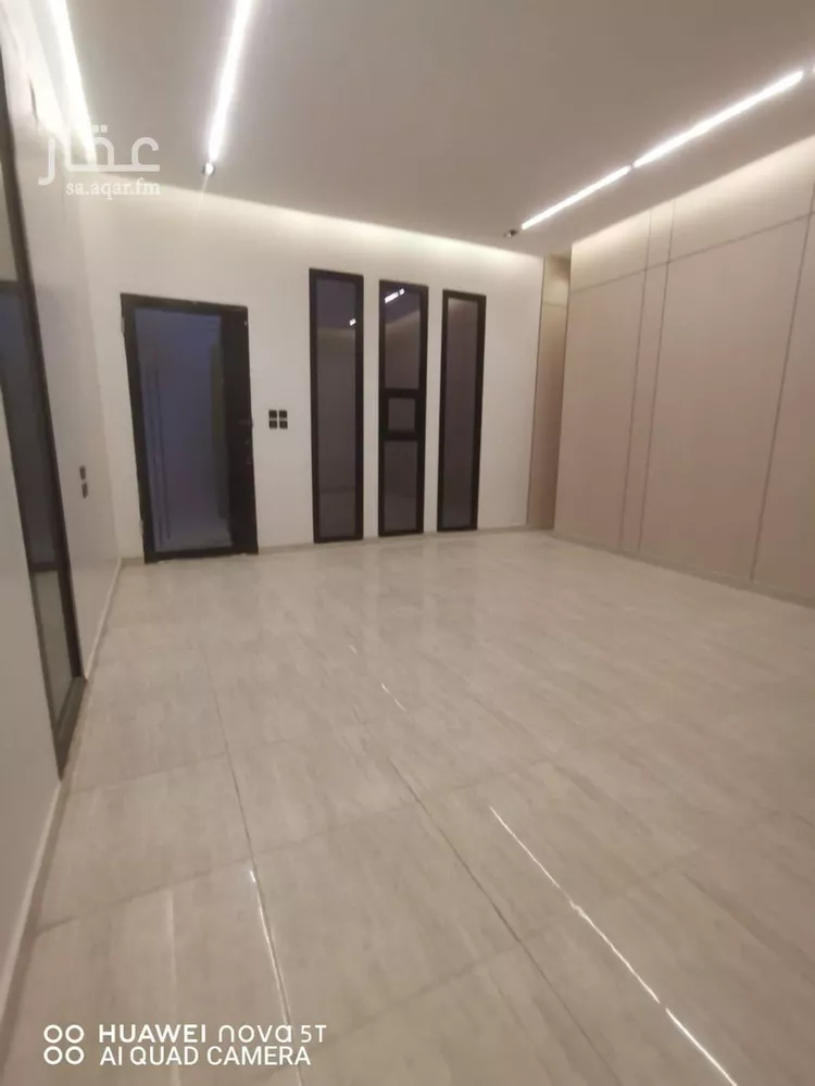 فيلا للبيع في شارع أكمل الدين القطبي, حي المرجان, مدينة الرياض, منطقة الرياض 8