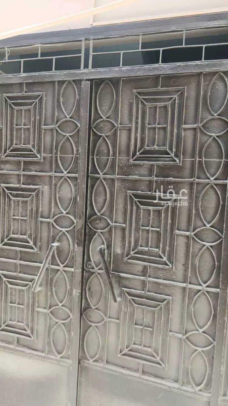عمارة للإيجار في شارع الخامس عشر, حي السوق, مدينة الدمام, المنطقة الشرقية صورة 3