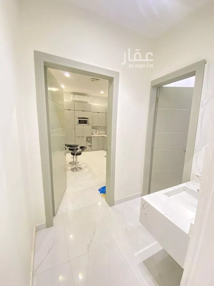 فيلا للإيجار في شارع أصفان, حي العريجاء الأوسط, مدينة الرياض, منطقة الرياض صورة 2