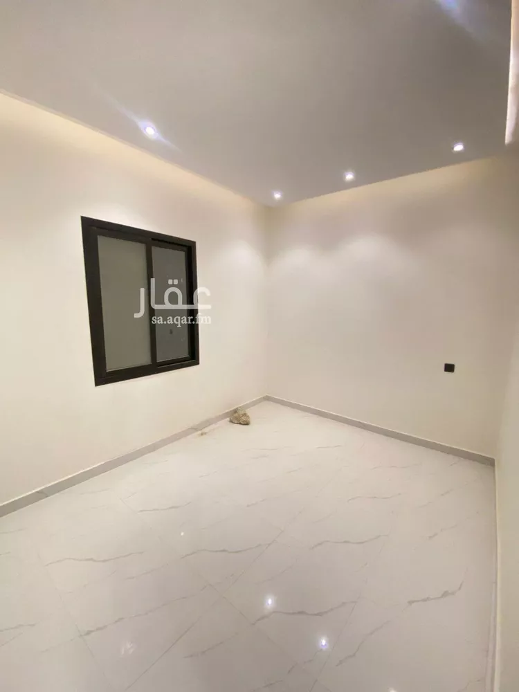 فيلا للإيجار في شارع أصفان, حي العريجاء الأوسط, مدينة الرياض, منطقة الرياض صورة 5