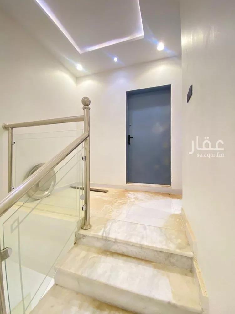 فيلا للإيجار في شارع أصفان, حي العريجاء الأوسط, مدينة الرياض, منطقة الرياض صورة 3