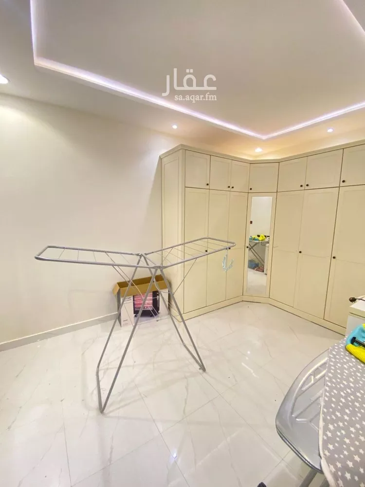 فيلا للإيجار في شارع أصفان, حي العريجاء الأوسط, مدينة الرياض, منطقة الرياض صورة 3
