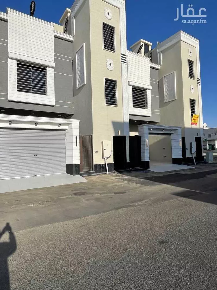 دور للبيع في شارع ابراهيم الاشهلي, حي الراقي, مدينة خميس مشيط, منطقة عسير