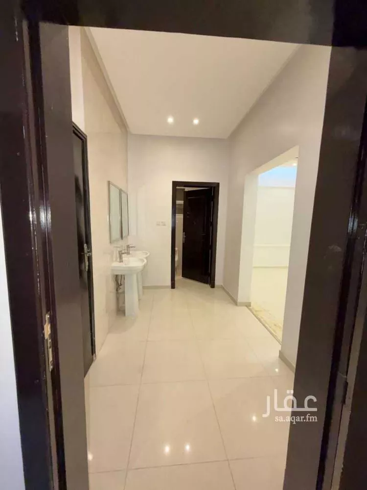 شقة للإيجار في شارع عثمان بن اليمان, حي البيان, مدينة الرياض, منطقة الرياض صورة 4