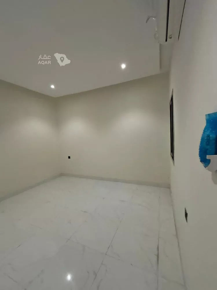 Studio for rent in Riyadh Ar Rimal 12