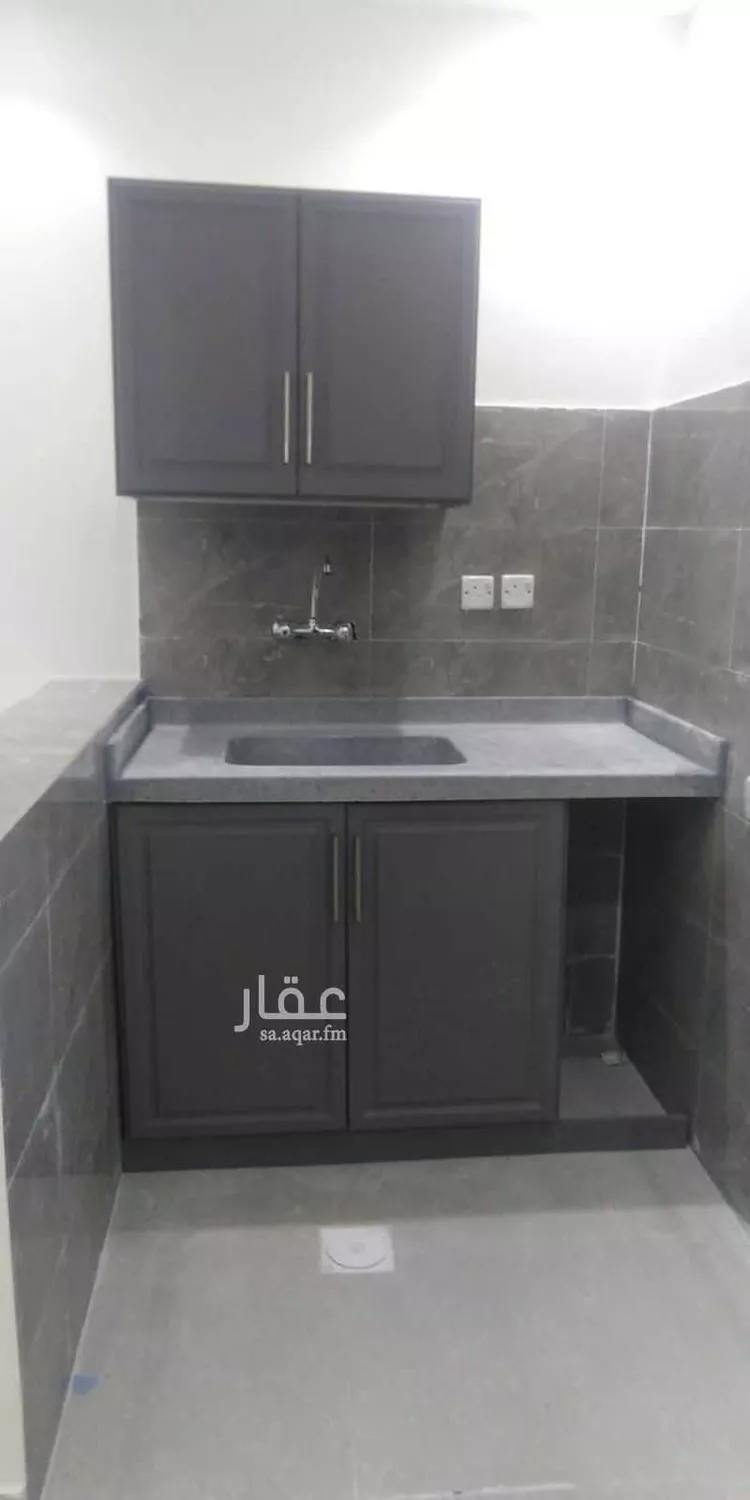 عمارة للبيع في شارع جبل الدخان, حي ظهرة لبن, مدينة الرياض, منطقة الرياض صورة 2
