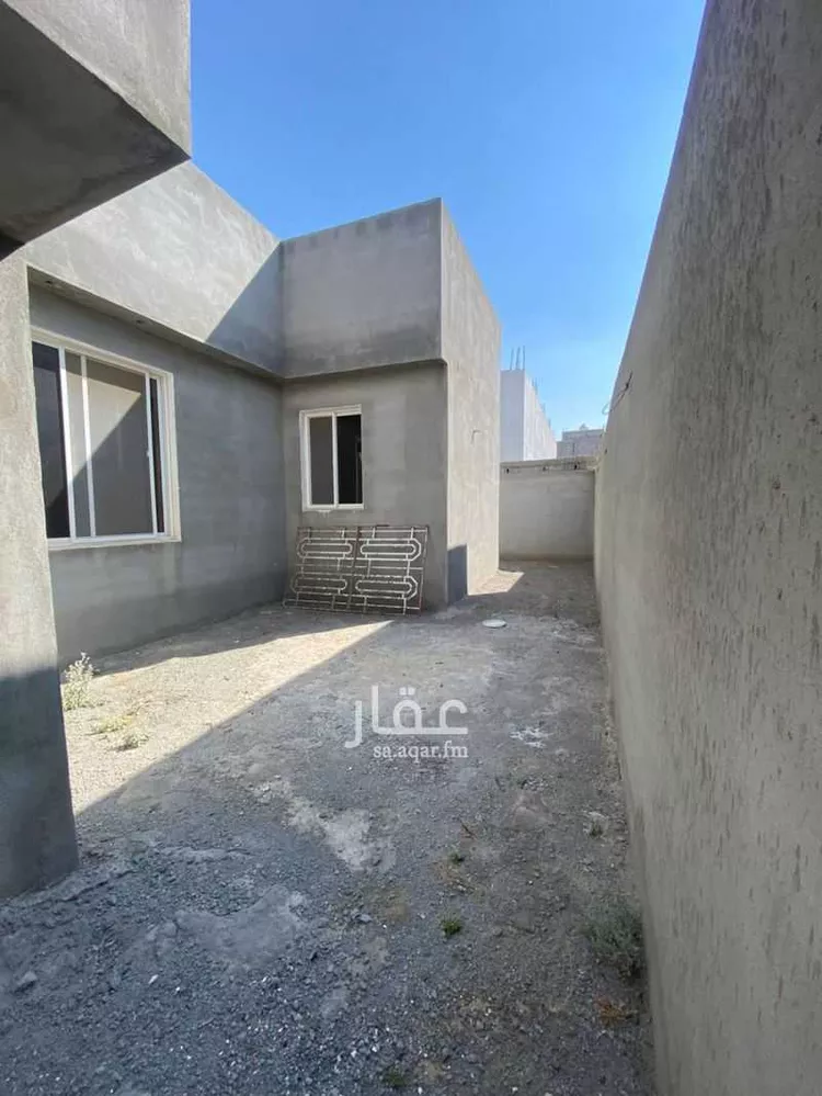 دور للبيع في شارع ابي القاسم الخضري, حي ضاحية الإسكان, مدينة الطائف, منطقة مكة المكرمة صورة 3