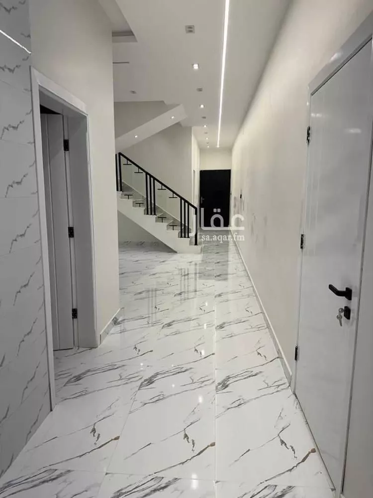 فيلا للبيع في شارع ابي الروح الشافعي, حي ضاحية الإسكان, مدينة الطائف, منطقة مكة المكرمة صورة 5