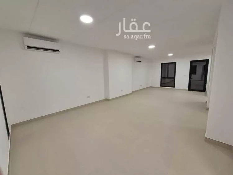 فيلا للإيجار في شارع 115 سدرة ، حي مطار الملك خالد الدولي ، الرياض ، منطقة الرياض صورة 4