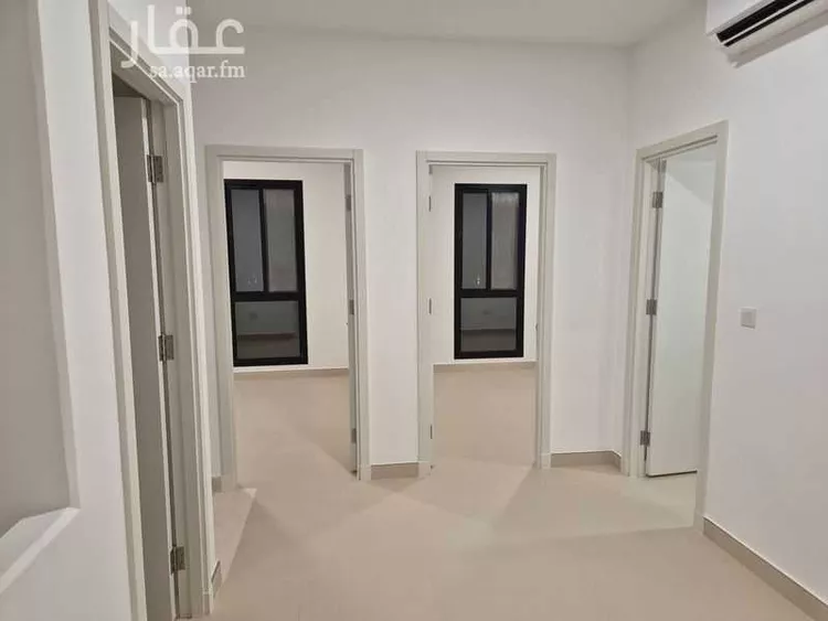 فيلا للإيجار في شارع 115 سدرة ، حي مطار الملك خالد الدولي ، الرياض ، منطقة الرياض صورة 2