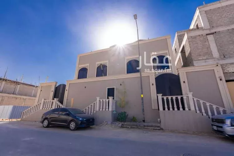 فيلا للإيجار في شارع أبي بكر بن علي الحدادي العبادي, حي النرجس, مدينة الرياض, منطقة الرياض صورة 2