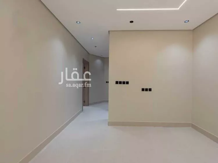 شقة للبيع في شارع القيصومة, حي الحمراء, مدينة الخبر, المنطقة الشرقية 8