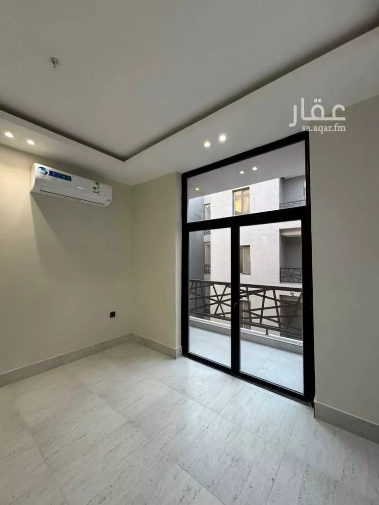 شقة للبيع في شارع القرية العليا, حي الحمراء, مدينة الخبر, المنطقة الشرقية صورة 3