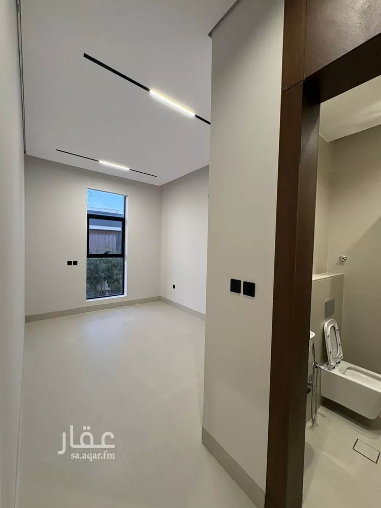 فيلا للبيع في شارع أبي الشيخ الأصبهاني, حي المهدية, مدينة الرياض, منطقة الرياض صورة 4