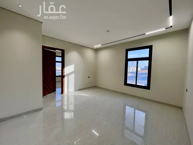 شقة للبيع في شارع ابي الشيخ الاصبهاني, حي المهدية, مدينة الرياض, منطقة الرياض 14