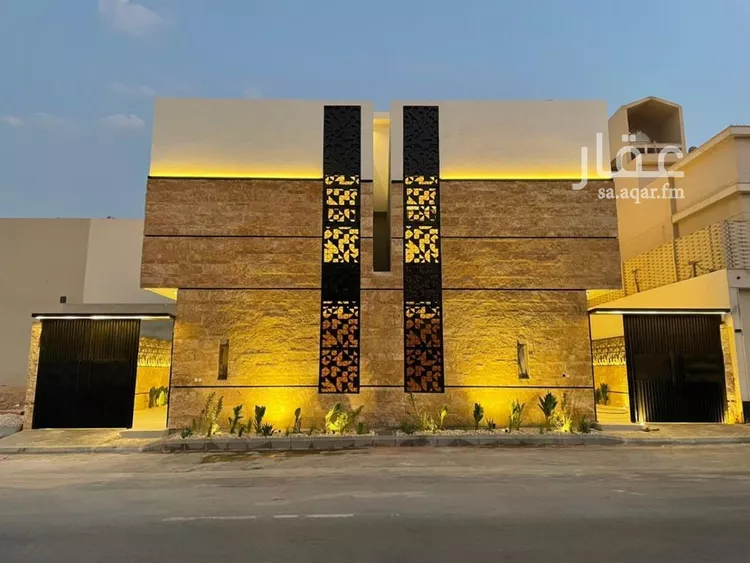 Villa for Sale in Riyadh Al Mahdiyah 1 صورة