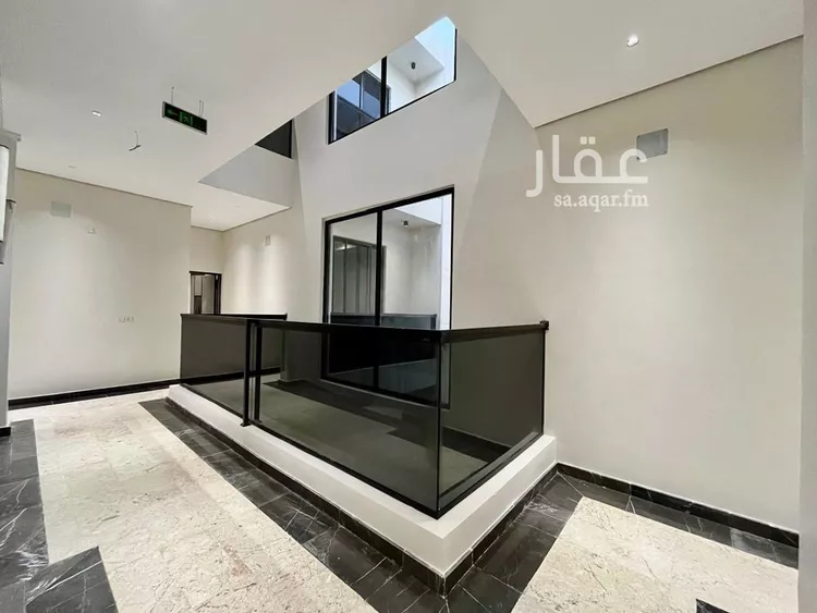 شقة للبيع في شارع ابي الشيخ الاصبهاني, حي المهدية, مدينة الرياض, منطقة الرياض 8