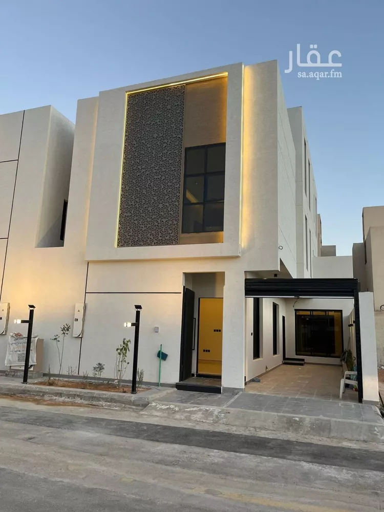 Villa for Sale in Riyadh Al Mahdiyah