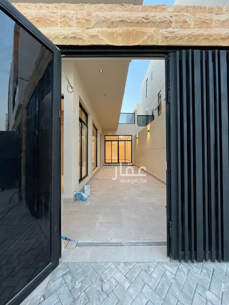 Villa for Sale in Riyadh Al Mahdiyah 8