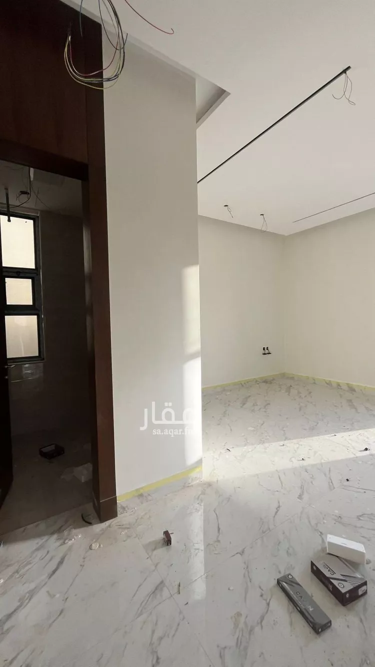 فيلا للبيع في شارع ابن صدقة الغرافي, حي المهدية, مدينة الرياض, منطقة الرياض صورة 5