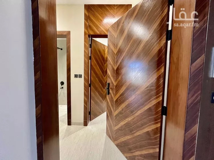 شقة للبيع في شارع ابي الشيخ الاصبهاني, حي المهدية, مدينة الرياض, منطقة الرياض 16